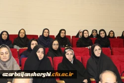 تجلیل از کارکنان برتر بسیج در هفته دولت 8