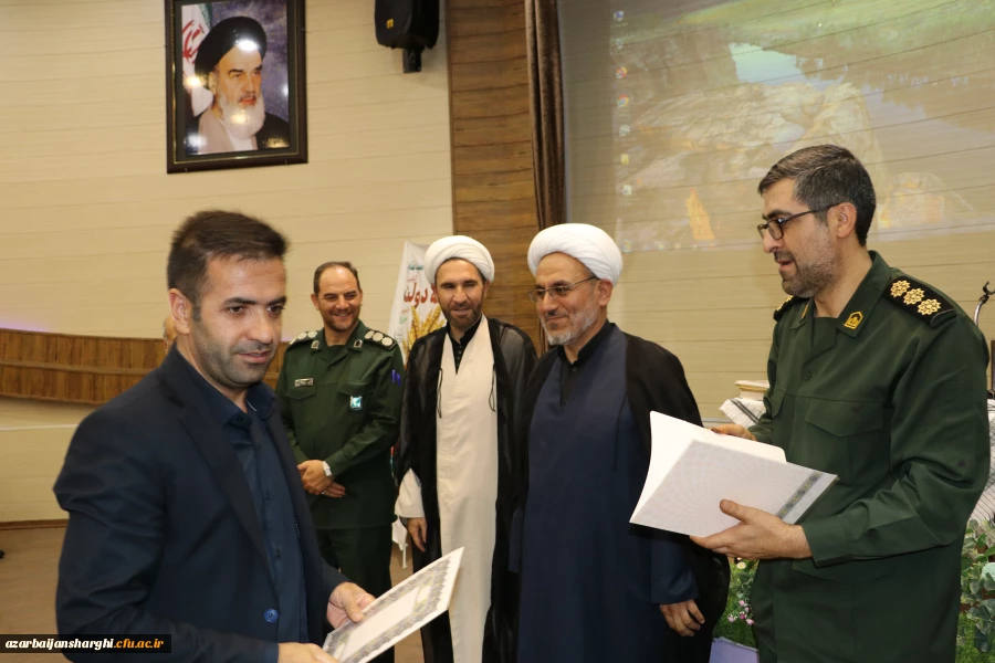 گرامیداشت یاد و خاطره شهیدان رجائی و با هنر و روز کارمند 4