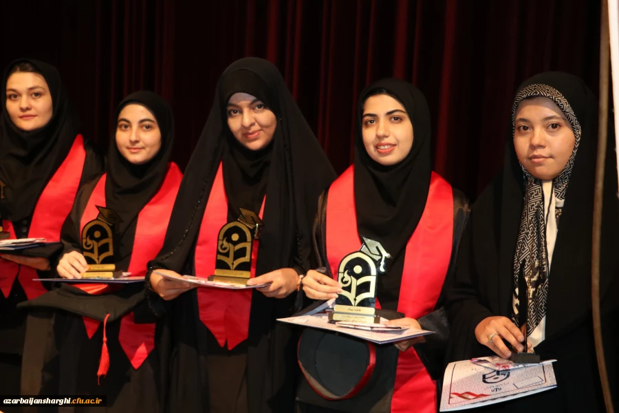 تصاویر جشن دانش آموختگی ورودی ۹۹ دانشجویان دانشگاه فرهنگیان آذربایجان شرقی 54