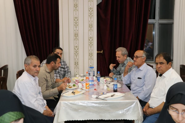 ضیافت شام  کارکنان دانشگاه فرهنگیان استان 5