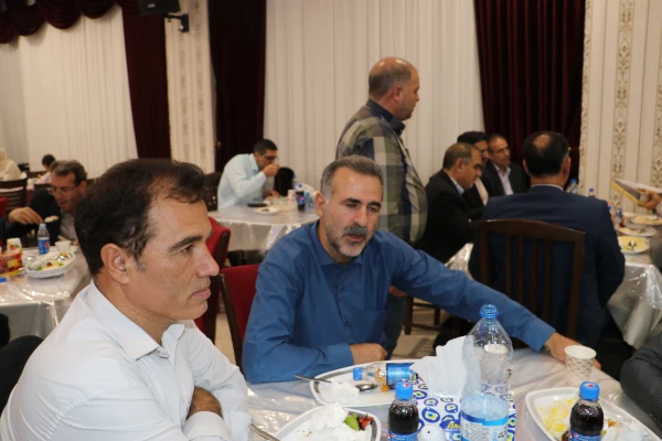 ضیافت شام  کارکنان دانشگاه فرهنگیان استان 12