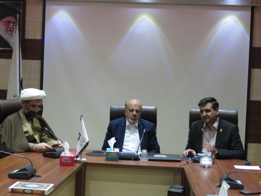 حضور دکتر منادی رئیس کمیسیون آموزش و تحقیقات مجلس شورای اسلامی در دانشگاه فرهنگیان استان آذربایجان شرقی 3