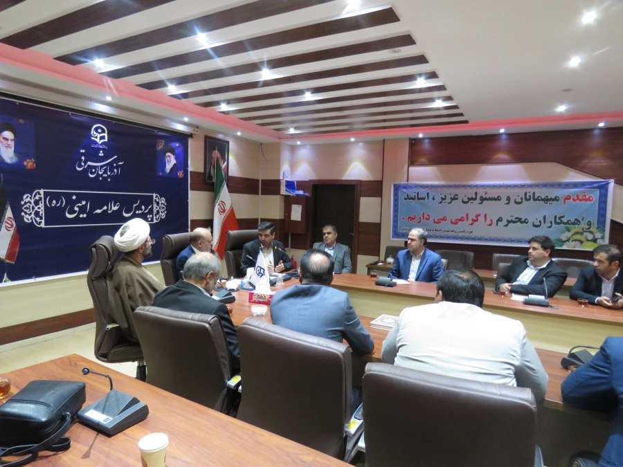 حضور دکتر منادی رئیس کمیسیون آموزش و تحقیقات مجلس شورای اسلامی در دانشگاه فرهنگیان استان آذربایجان شرقی 27