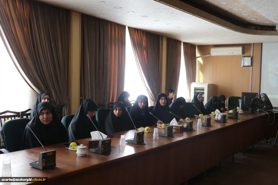 برنامه گرامیداشت هفته دفاع مقدس در دانشگاه فرهنگیان استان ردیس فاطمه الزهرا تبریز  10