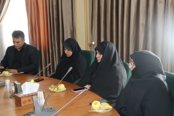 برنامه گرامیداشت هفته دفاع مقدس در دانشگاه فرهنگیان استان ردیس فاطمه الزهرا تبریز  14