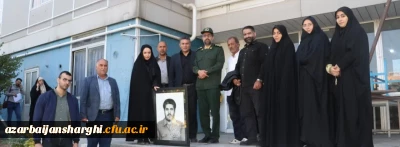 طراحی سیاه قلم چهره سردار شهید سید حسین امجدی توسط یگی از دانشجو معلمان پردیس فاطمه الزهرا (س)