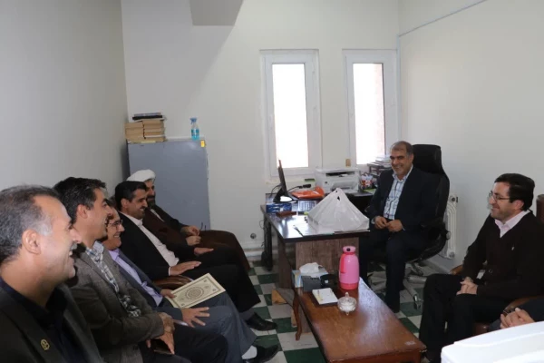 افتخاری دیگر از اعضای هیئت علمی دانشگاه و تقدیر رییس دانشگاه فرهنگیان از دانشمنددو درصد پر استناد جهان 3