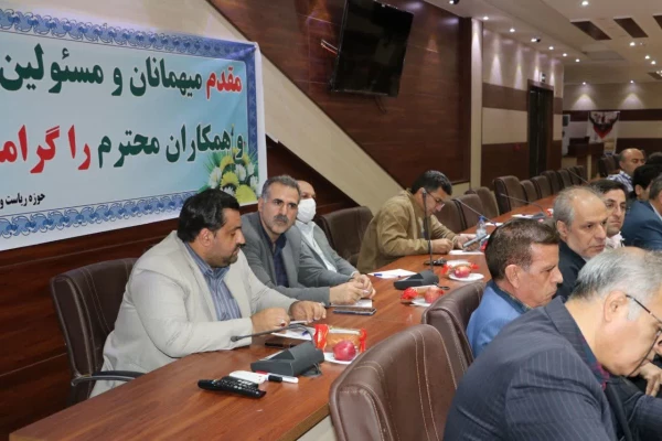 نشست صمیمی و هم اندیشی اعضای هیأت علمی با ریاست دانشگاه فرهنگیان آذربایجان شرقی  6