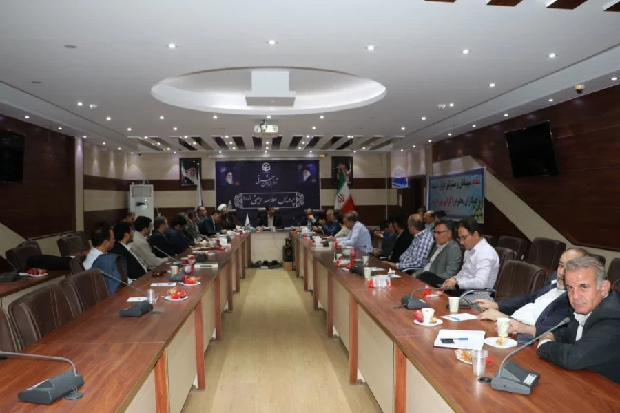 نشست صمیمی و هم اندیشی اعضای هیأت علمی با ریاست دانشگاه فرهنگیان آذربایجان شرقی  8