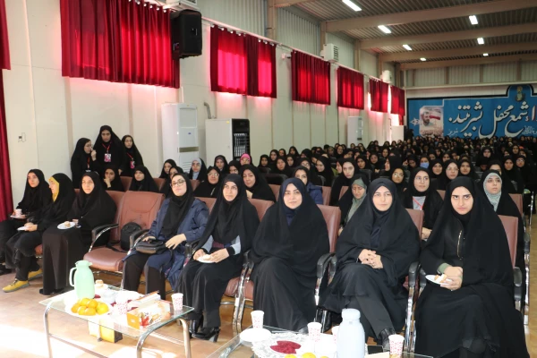 آیین استقبال ازدانشجو معلمان جدید الورود دانشگاه فرهنگیان استان آذربایجان شرقی 6