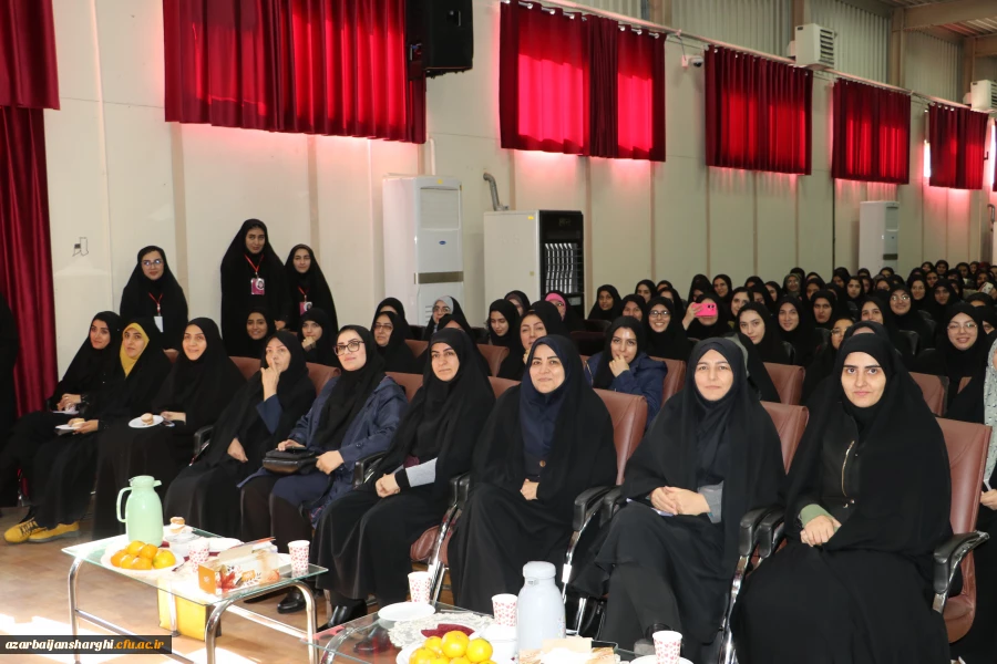 آیین استقبال ازدانشجو معلمان جدید الورود دانشگاه فرهنگیان استان آذربایجان شرقی 9