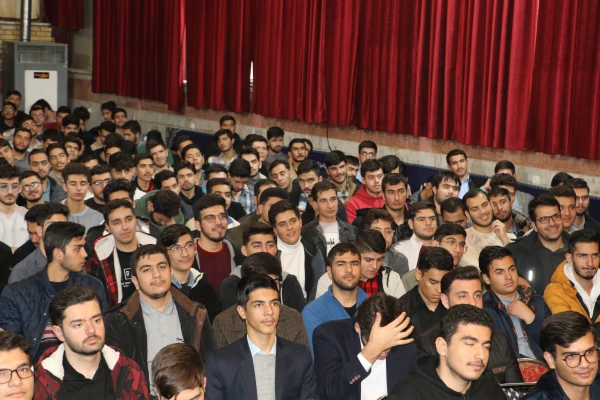 آیین استقبال ازدانشجو معلمان جدید الورود دانشگاه فرهنگیان استان آذربایجان شرقی 36