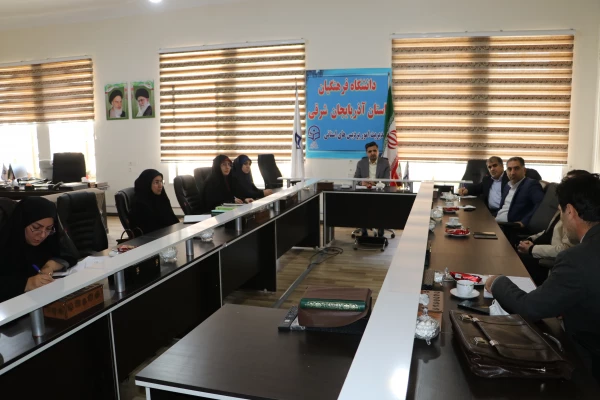 برگزاری جلسه هفته پژوهش در دانشگاه فرهنگیان استان آذربایجان شرقی 6
