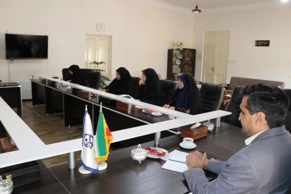 برگزاری جلسه هفته پژوهش در دانشگاه فرهنگیان استان آذربایجان شرقی 12