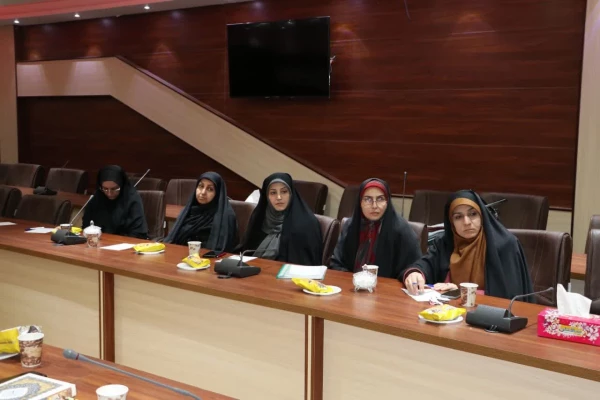 نشست علمی و هم اندیشی مواجهه با چالش تمدنی اسرائیل از منظر امام موسی صدردر آذربایجان شرقی 8