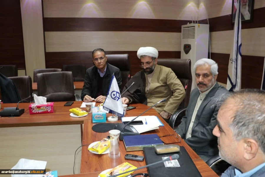 نشست علمی و هم اندیشی مواجهه با چالش تمدنی اسرائیل از منظر امام موسی صدردر آذربایجان شرقی 9