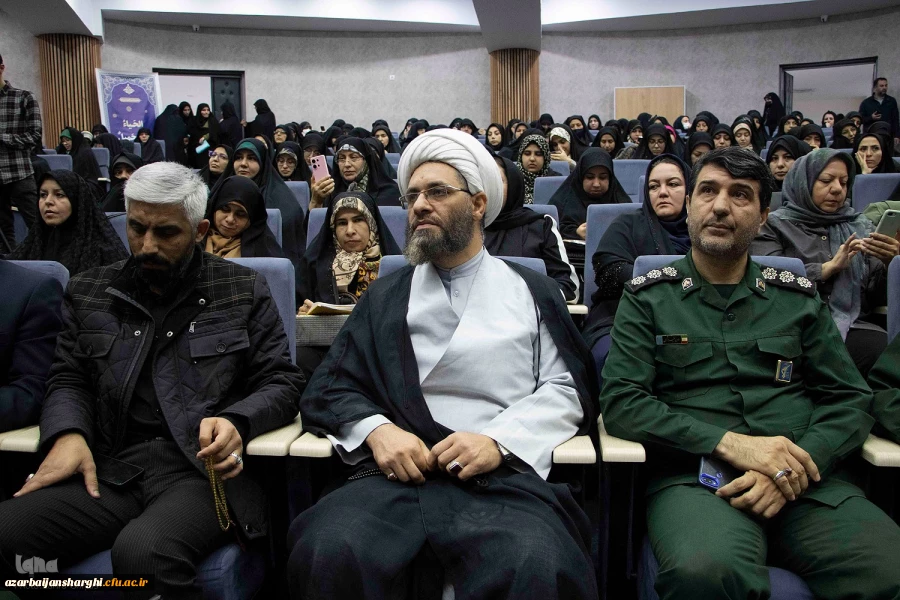 برگزاری همایش «شکوه حیا» در  پردیس هنر و رسانه تبریز 5