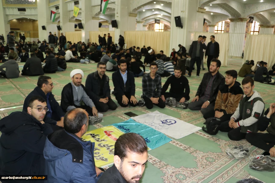 حضور درهمایش بزرگ حلقه های صالحین بسیج درمصلای تبریز 5