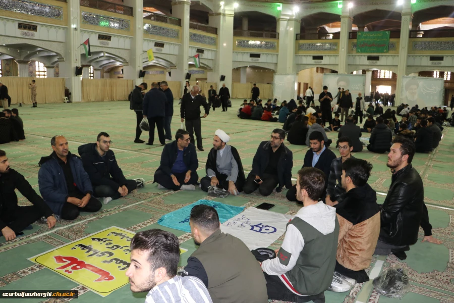 حضور درهمایش بزرگ حلقه های صالحین بسیج درمصلای تبریز 6