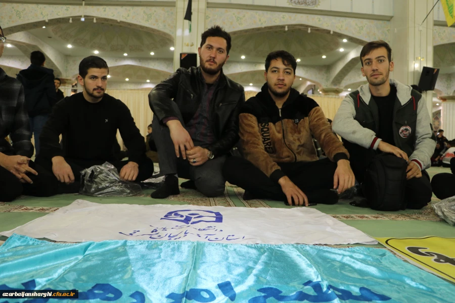 حضور دانشگاه فرهنگیان درهمایش بزرگ حلقه های صالحین بسیج درمصلای تبریز 2