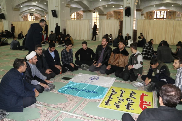 حضور دانشگاه فرهنگیان درهمایش بزرگ حلقه های صالحین بسیج درمصلای تبریز 7