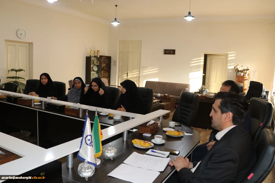 برگزاری جلسه کمیته علمی ستاد استانی هفته پژوهش و فناوری سال 1403 15