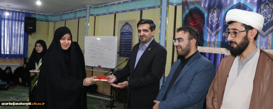 آیین غبار روبی وعطر  افشانی مزار شهدا 2