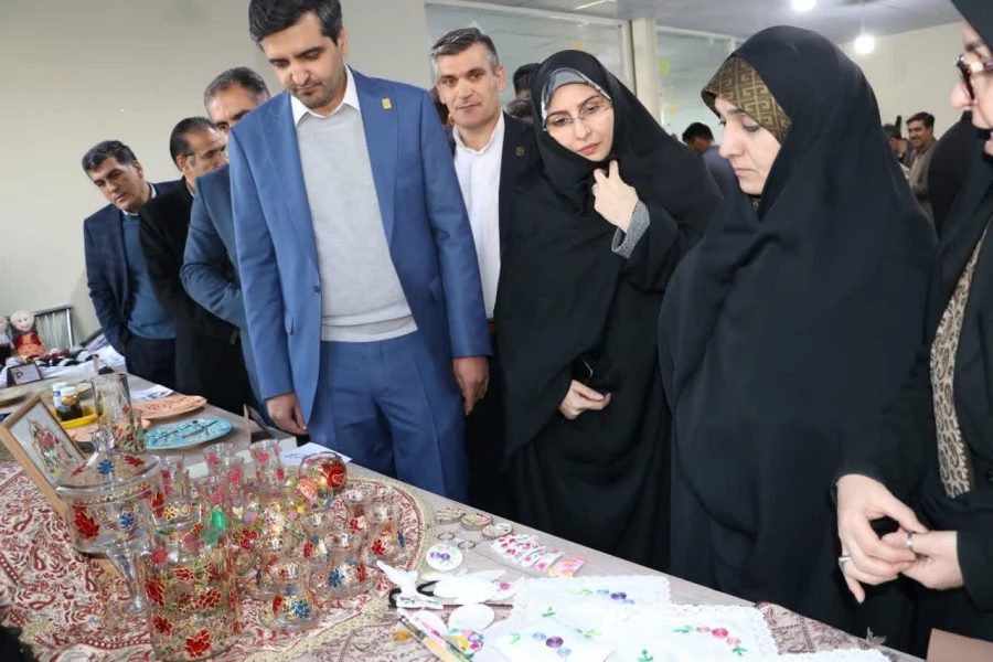 ششمین ورکشاپ(کارگاه آموزشی) استانی دانشگاه فرهنگیان استان آذربایجان شرقی در پردیس فاطمه الزهرا(س)  افتتاح شد. 12