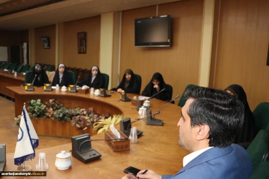 برگزاری جلسه دبیرخانه اجلاسیه شهدای دانشجو معلم آذربایجان شرقی  13