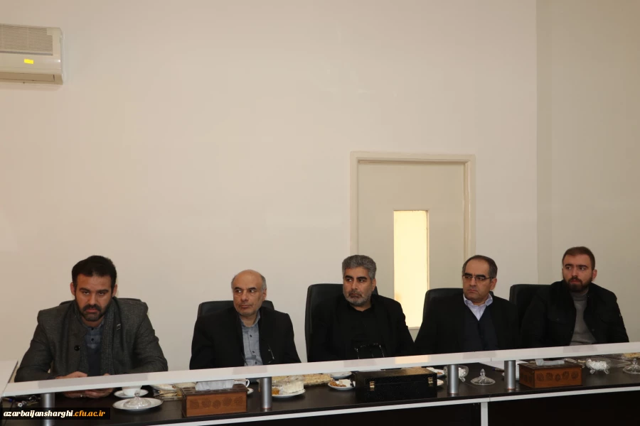 جلسه رفع کمبود فضاهای آموزشی، رفاهی و فرهنگی دانشگاه فرهنگیان  استان  با حضور مدیر کل آموزش وپرورش آذربایجان شرقی 
 8
