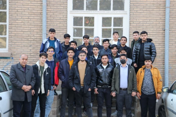 بازدید دانش آموزان مجتمع آموزشی سما واحد بناب از دانشگاه فرهنگیان آذربایجان شرقی  2
