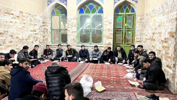 اعزام دانشجویان دانشگاه فرهنگیان  آذربایجان شرقی به اردوی راهیان مقاومت کرمان

 4