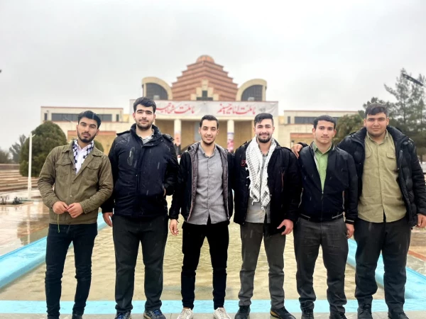 اعزام دانشجویان دانشگاه فرهنگیان  آذربایجان شرقی به اردوی راهیان مقاومت کرمان

 9