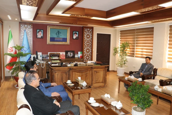 نشست رئیس دانشگاه فرهنگیان تبریز با رئیس دانشگاه مادر استان  آذربایجان شرقی 11