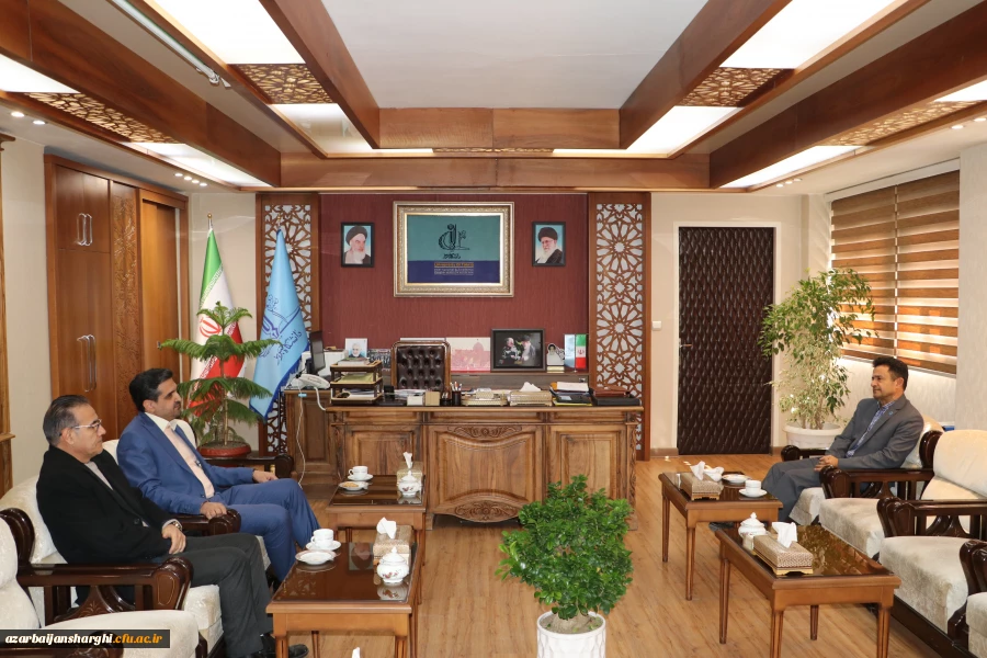 نشست رئیس دانشگاه فرهنگیان تبریز با رئیس دانشگاه مادر استان  آذربایجان شرقی 13