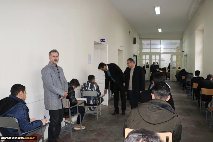 بازدید رئیس دانشگاه فرهنگیان آذربایجان شرقی در اولین روز برگزاری امتحانات پایان ترم
 3