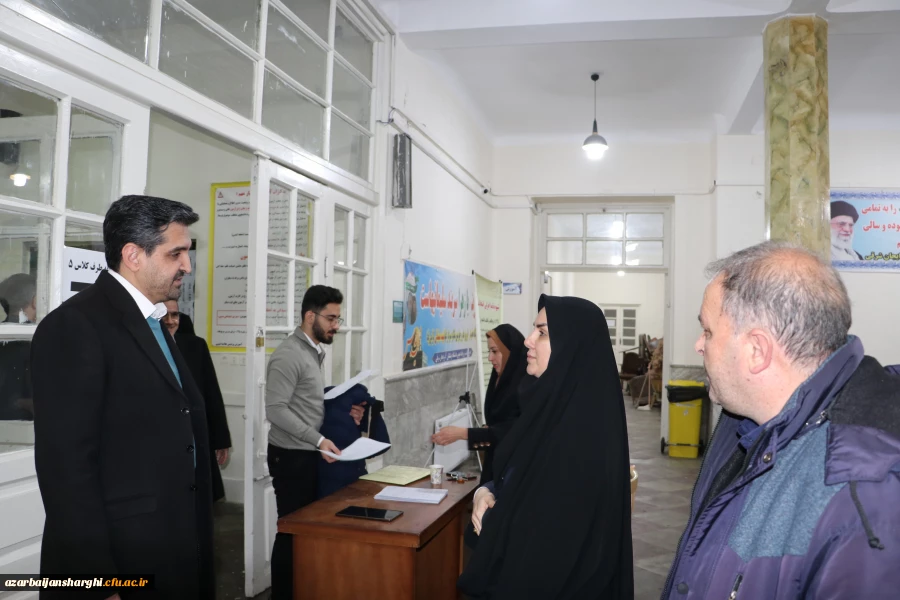 بازدید رئیس دانشگاه فرهنگیان آذربایجان شرقی در اولین روز برگزاری امتحانات پایان ترم
 13