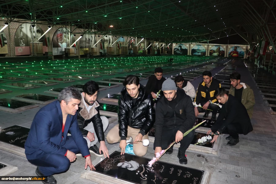 جشن دیدار با پدران آسمانی همزمان با شب میلاد باسعادت حضرت علی(ع) در وادی رحمت تبریز و شهدای گمنام دانشگاه  6