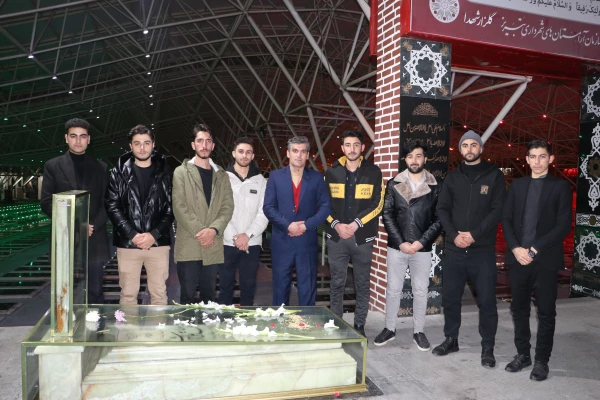 جشن دیدار با پدران آسمانی همزمان با شب میلاد باسعادت حضرت علی(ع) در وادی رحمت تبریز و شهدای گمنام دانشگاه  3