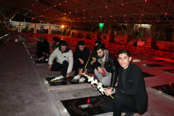 جشن دیدار با پدران آسمانی همزمان با شب میلاد باسعادت حضرت علی(ع) در وادی رحمت تبریز و شهدای گمنام دانشگاه  3