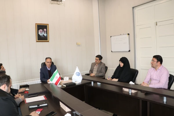 جلسه هماهنگی  کلاسها ی آموزش و نحوه پرداخت حق الزحمه دبیران ومربیان غیر انتفاعی  8