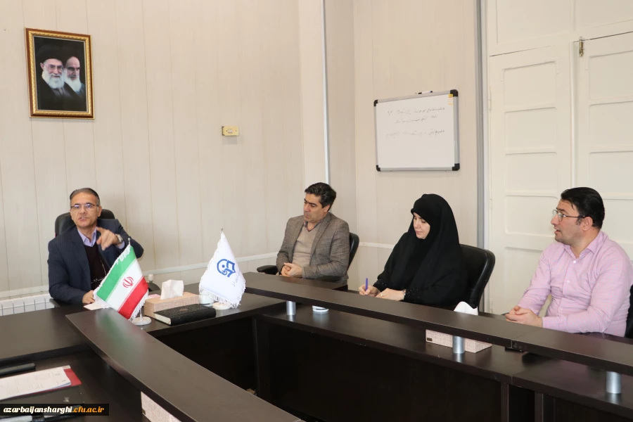 جلسه هماهنگی  کلاسها ی آموزش و نحوه پرداخت حق الزحمه دبیران ومربیان غیر انتفاعی  9