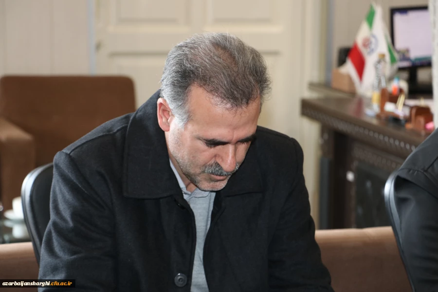 جلسه هماهنگی  کلاسها ی آموزش و نحوه پرداخت حق الزحمه دبیران ومربیان غیر انتفاعی  14