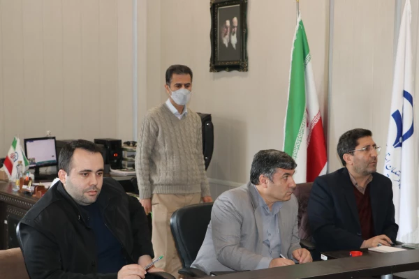 جلسه هماهنگی  کلاسها ی آموزش و نحوه پرداخت حق الزحمه دبیران ومربیان غیر انتفاعی  16