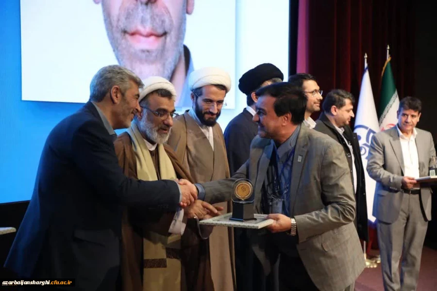  درخشش دانشگاه فرهنگیان آذربایجان شرقی در سیزدهمین جشنواره ملی پژوهش و فناوری دانشگاه فرهنگیان کشور  7