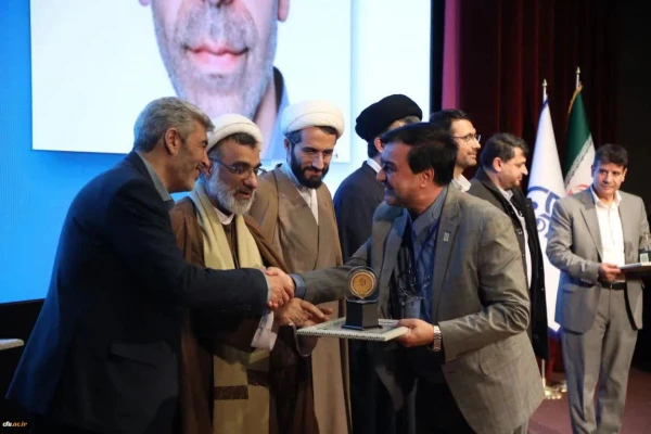  درخشش دانشگاه فرهنگیان آذربایجان شرقی در سیزدهمین جشنواره ملی پژوهش و فناوری دانشگاه فرهنگیان کشور  8