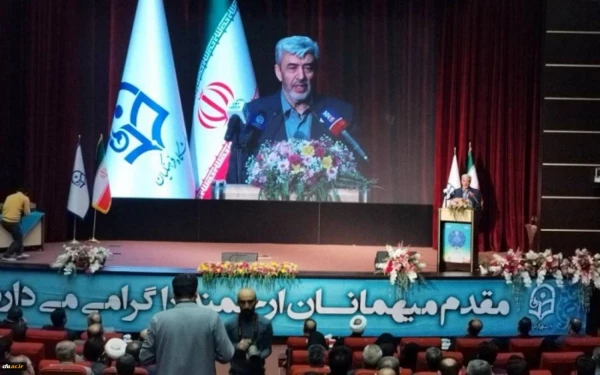  درخشش دانشگاه فرهنگیان آذربایجان شرقی در سیزدهمین جشنواره ملی پژوهش و فناوری دانشگاه فرهنگیان کشور  10