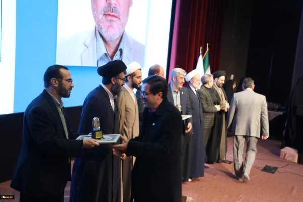  درخشش دانشگاه فرهنگیان آذربایجان شرقی در سیزدهمین جشنواره ملی پژوهش و فناوری دانشگاه فرهنگیان کشور  13