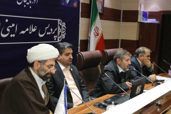 هدف اصلی دوره تخصصی عروج ،تربیت و آموزش ارتقای معرفت افزایی اساتید است 5