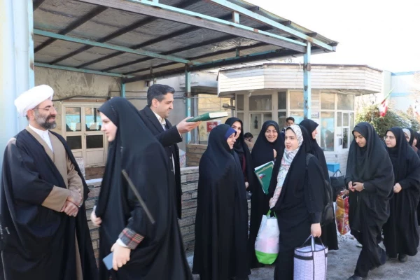  اعزام بزرگترین کاروان دانشجومعلمان دانشگاه فرهنگیان آذربایجان شرقی  به مناطق جنوب کشور 8